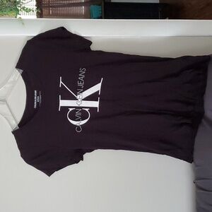 Calvin Klein tshirt